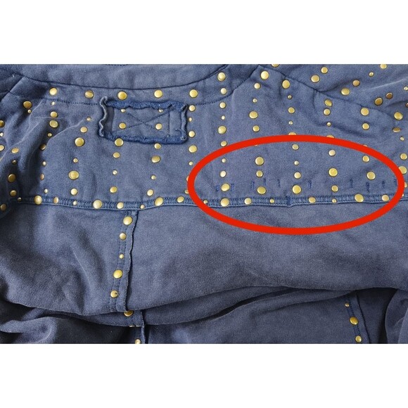 Free People We The Free Keeping On Trucker Jacket Sweatshirt Top Studs S 283160 - Picture 7 of 8